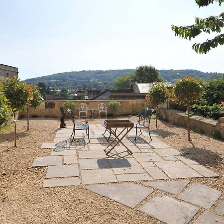 Central Luxury Bath Garden Apartment Free Parking Exterior foto